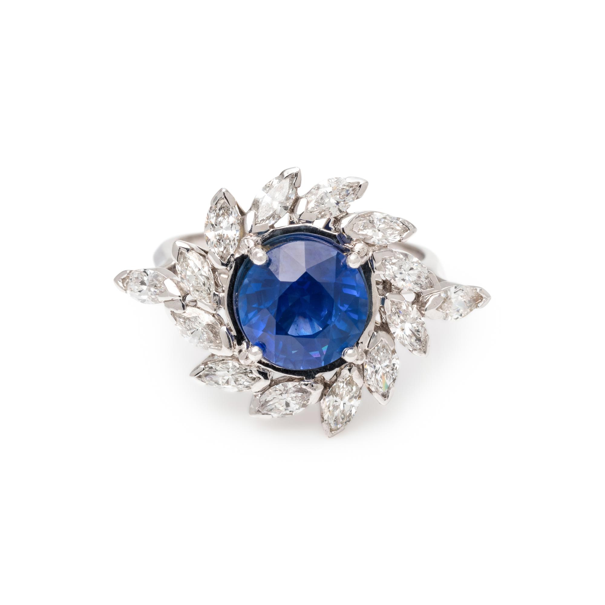 SAPPHIRE AND DIAMOND RING