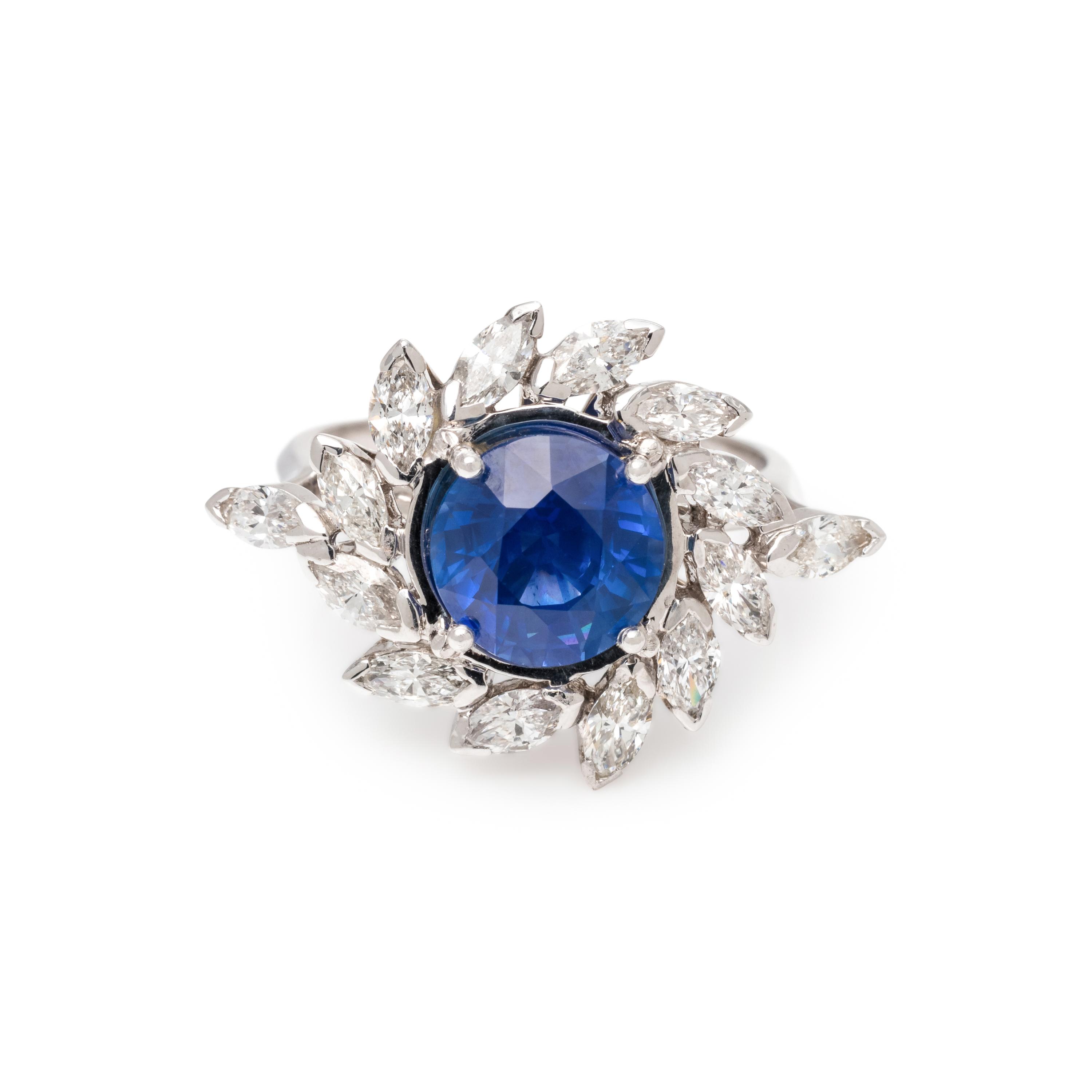 SAPPHIRE AND DIAMOND RING