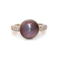 CULTURED TAHITIAN PEARL AND DIAMOND RING