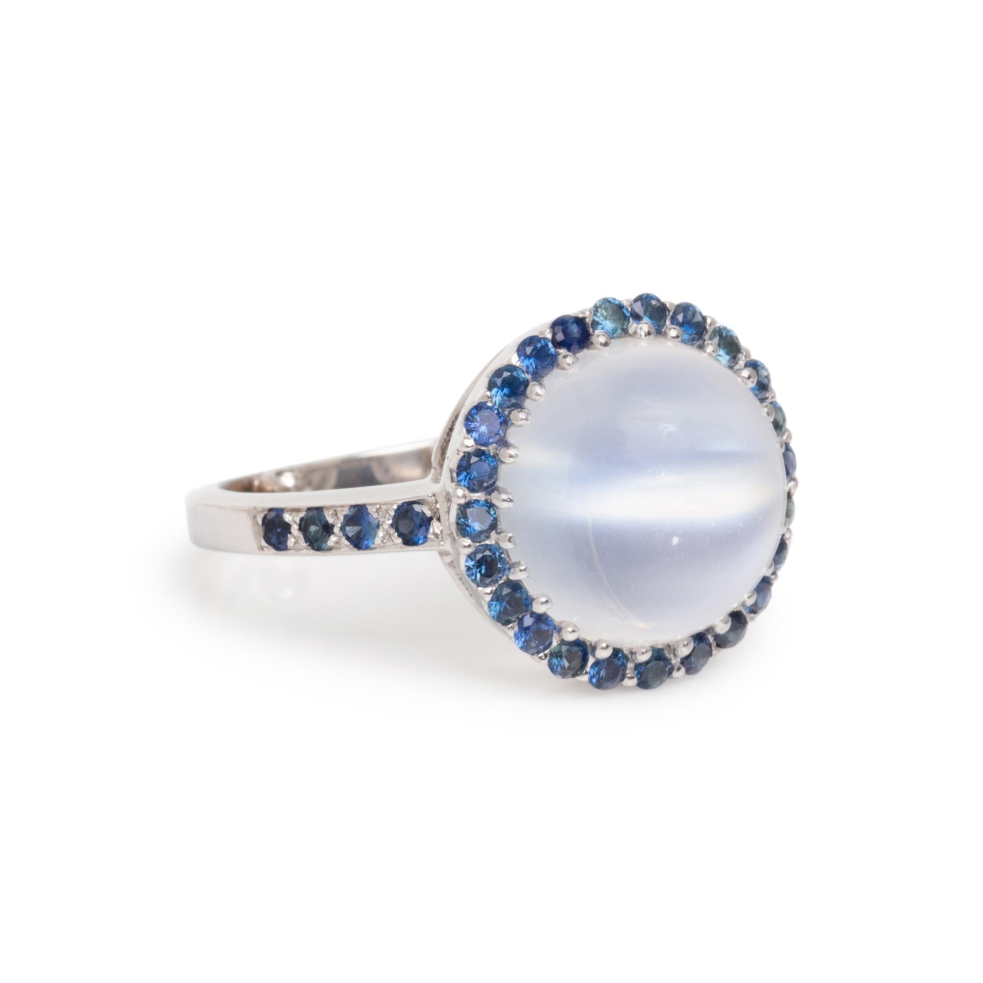 WHITE GOLD, CAT'S EYE MOONSTONE AND SAPPHIRE RING