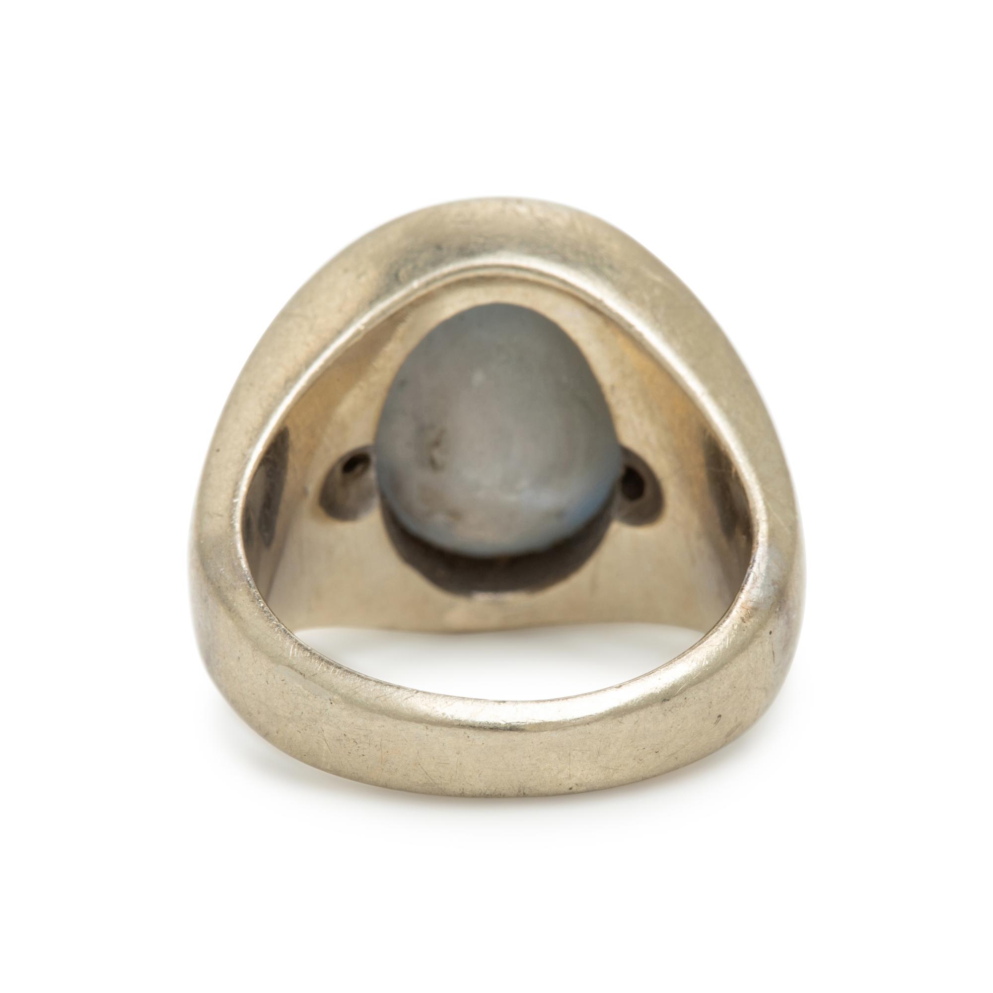Star Sapphire and White Gold Ring