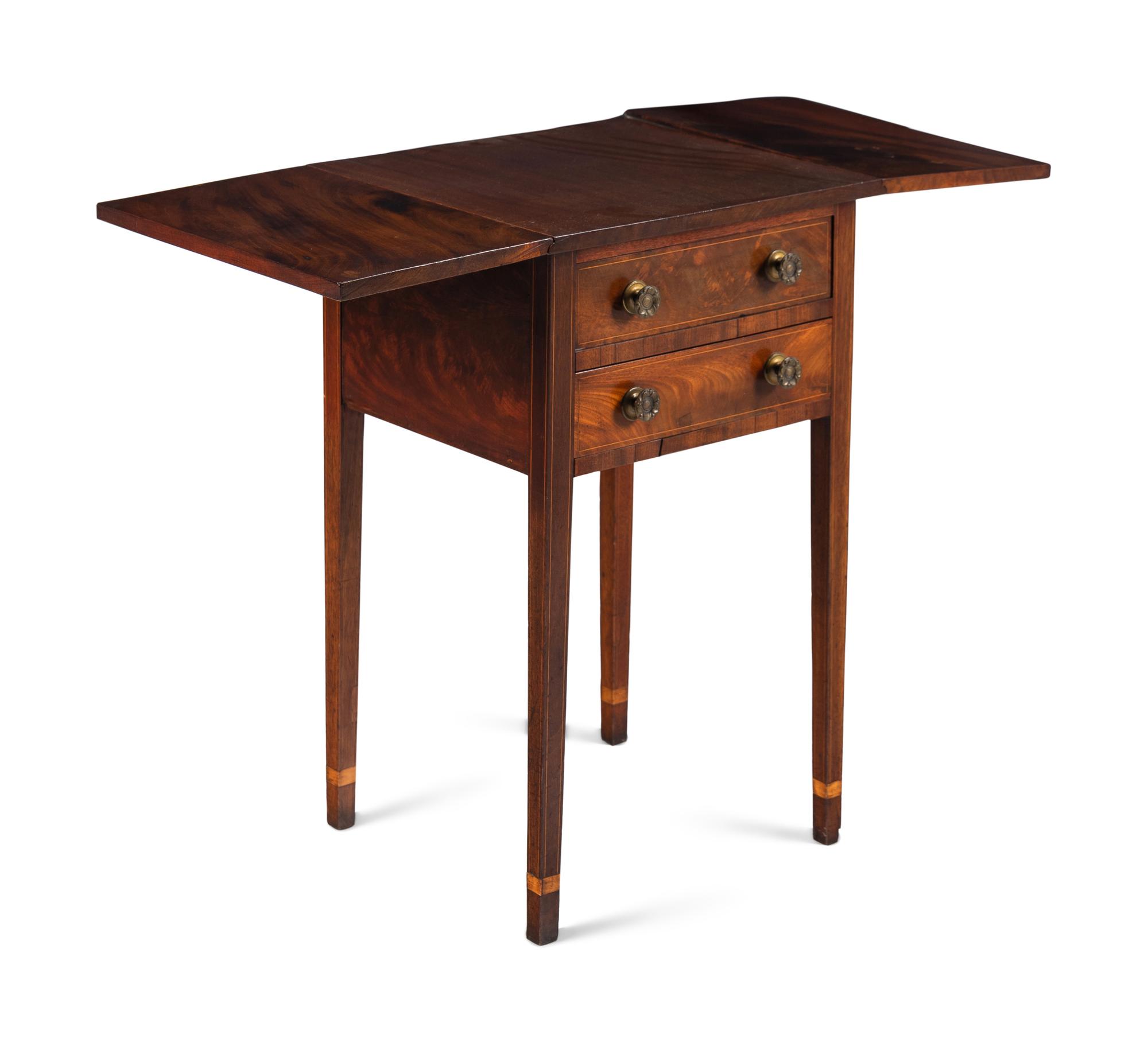 A Federal Mahogany Drop-Leaf End Table