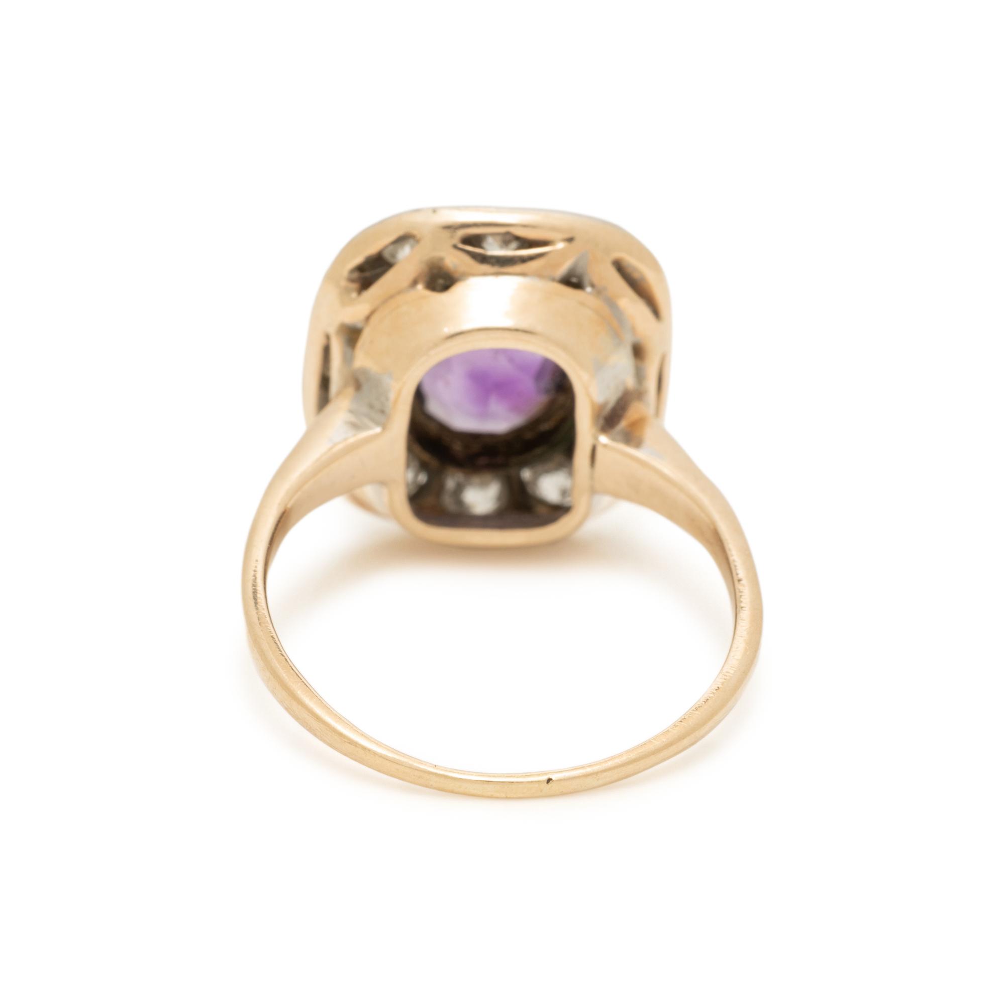 PLATINUM-TOPPED GOLD, AMETHYST AND DIAMOND RING