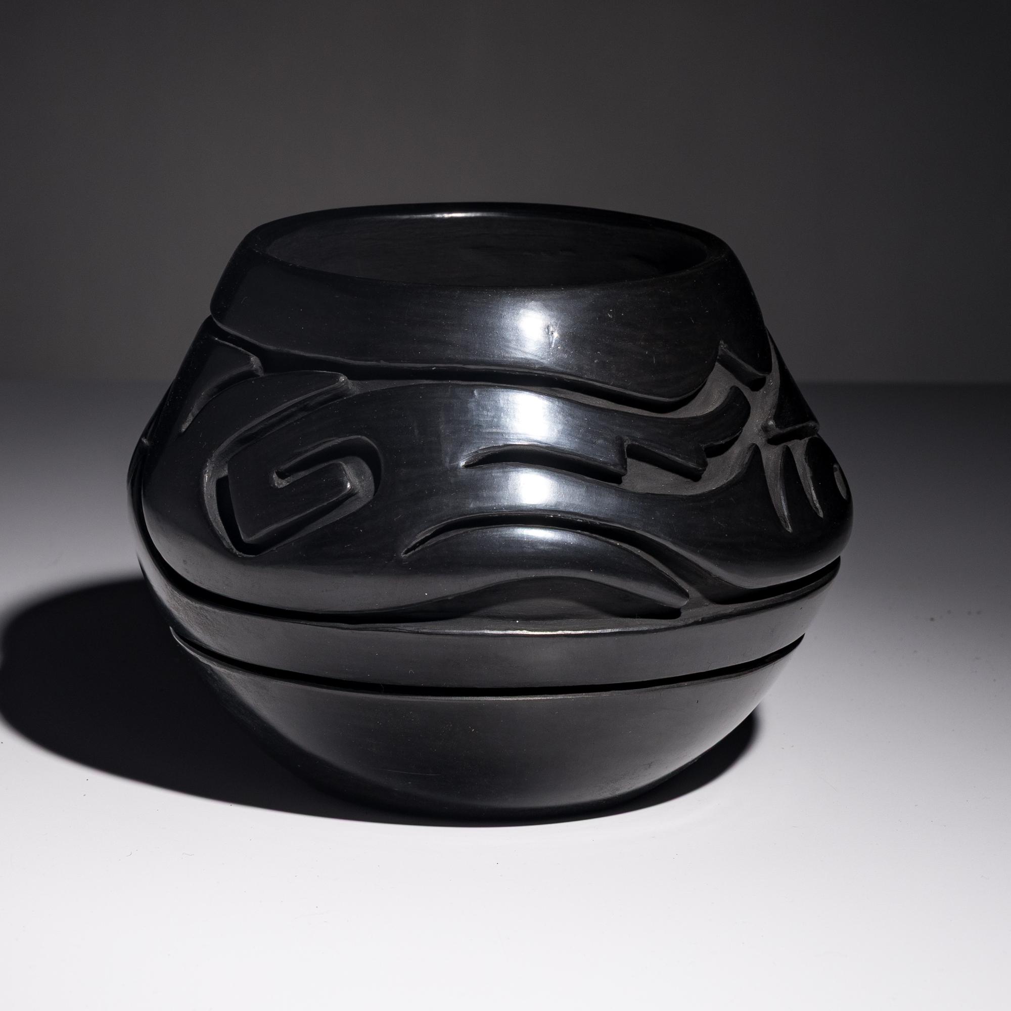Teresita Naranjo (Santa Clara, 1919-1999) — Carved Blackware Pottery Jar, Avanyu