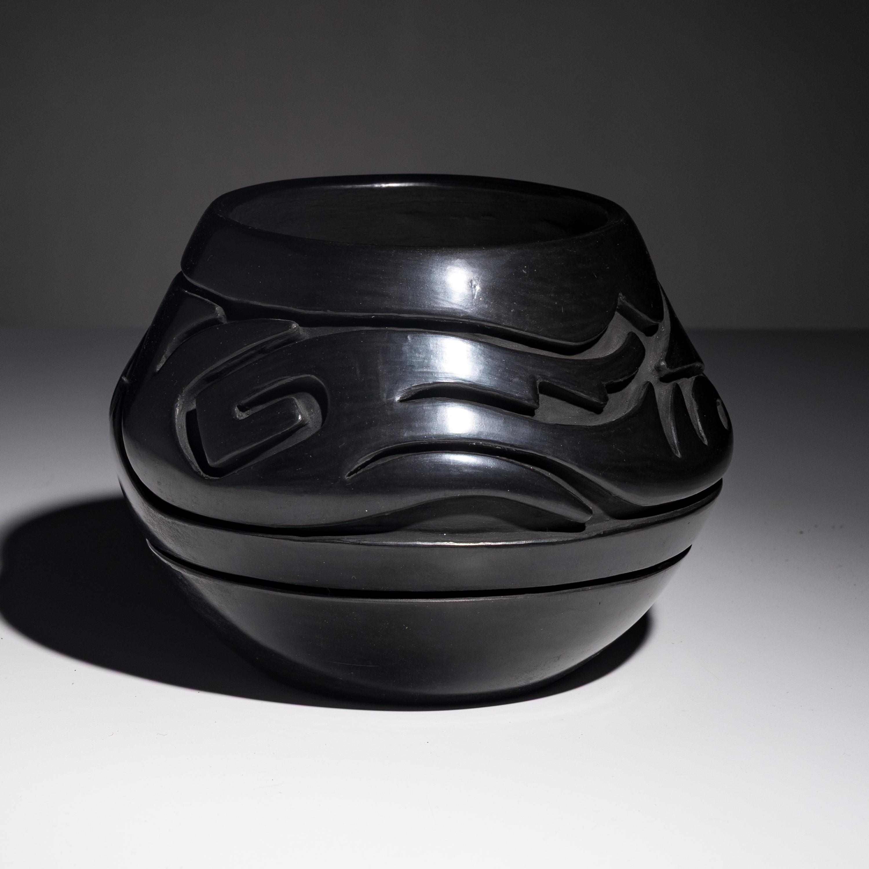 Teresita Naranjo (Santa Clara, 1919-1999) — Carved Blackware Pottery Jar, Avanyu