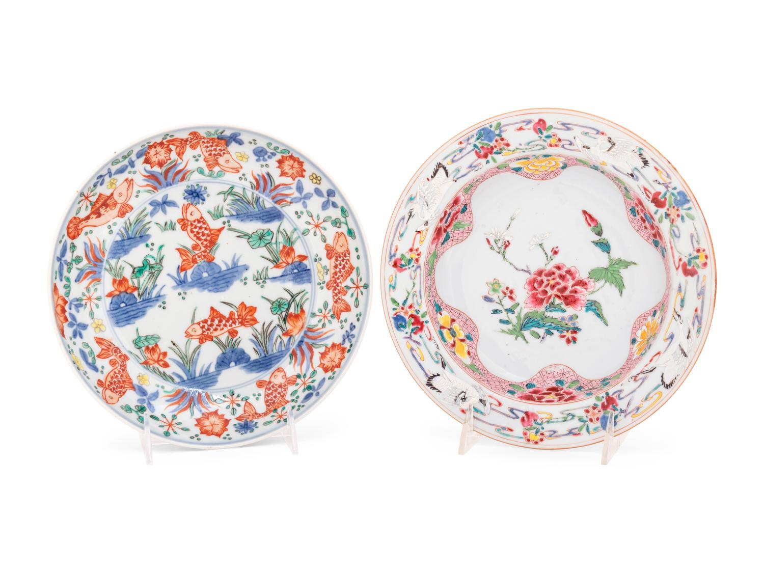 Two Chinese Famille Rose Porcelain Plates