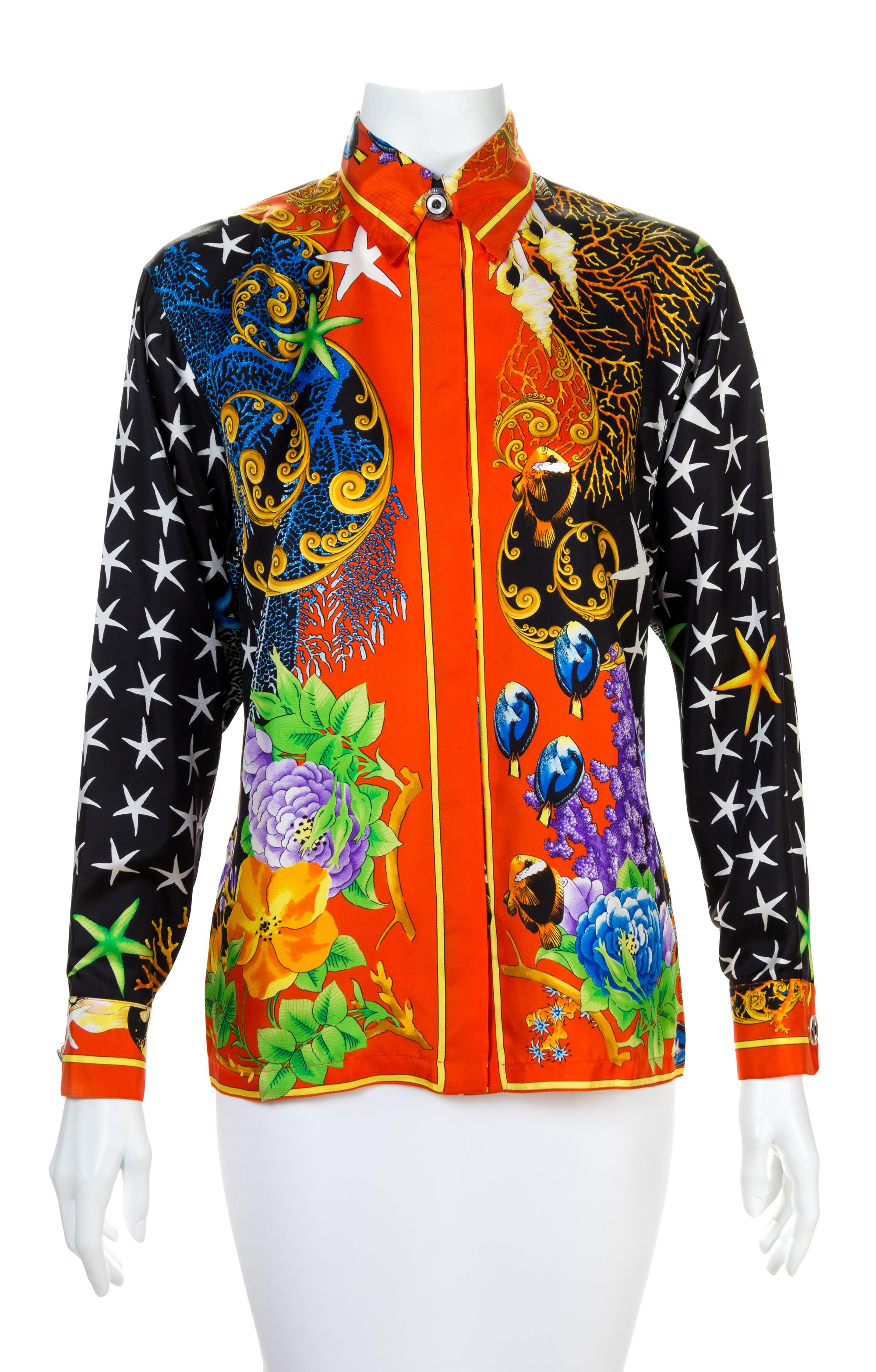 A Gianni Versace Silk Print Shirt, Size 38.