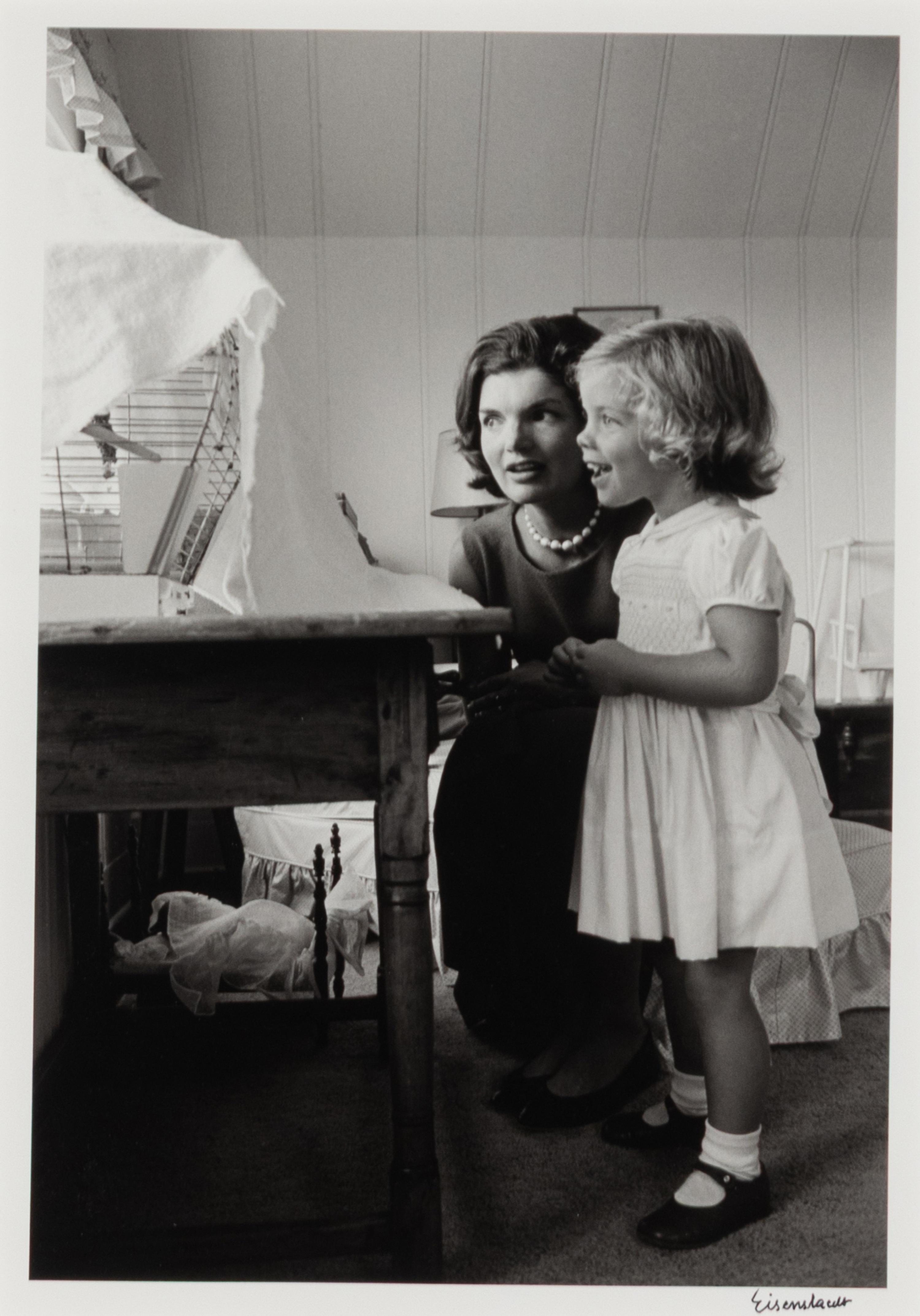 Jacqueline Kennedy and Daughter, Caroline, Hyannisport, Massachusetts, 1960; printed 1995