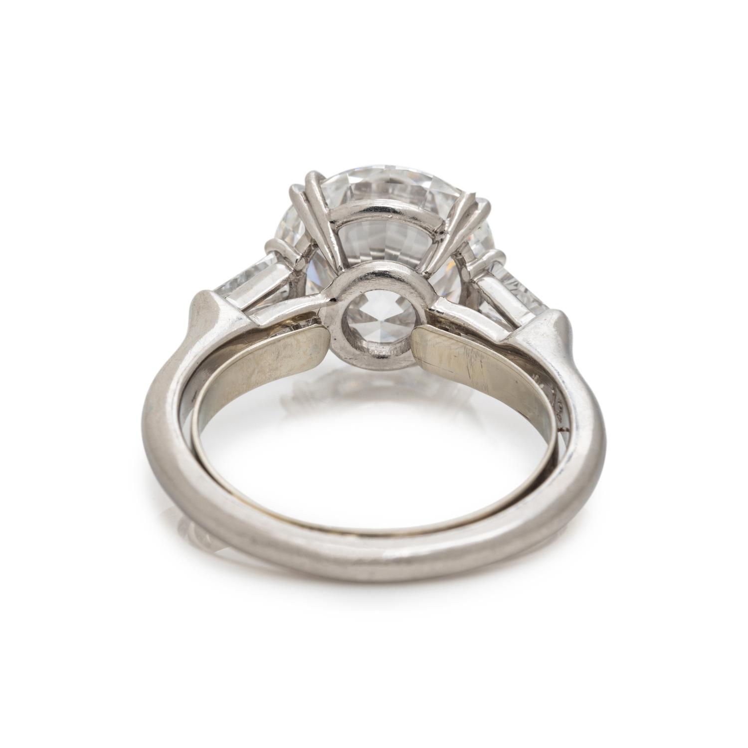 HARRY WINSTON, DIAMOND RING