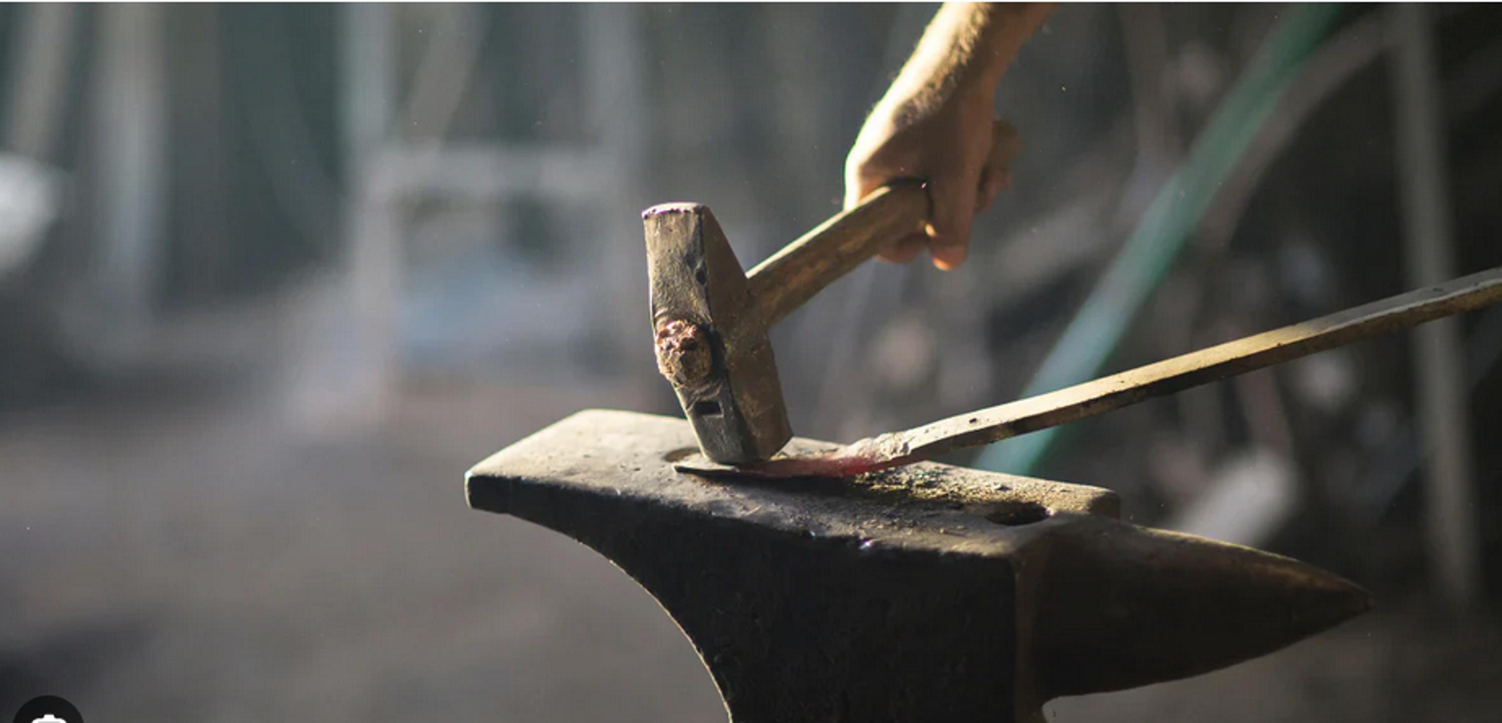 sale-Private Blacksmithing Experience for Four with Local Artisan Michael Wood