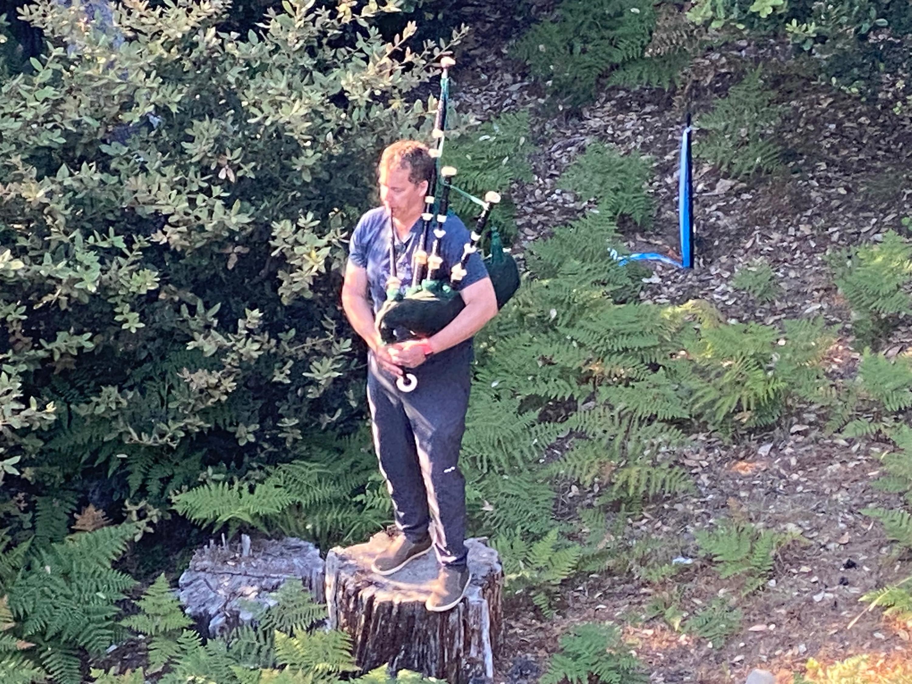 sale-Bagpiping Services by Aims McGuinness